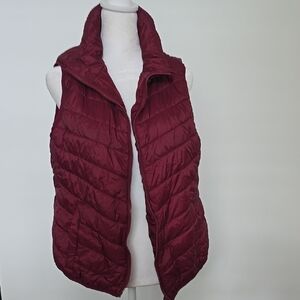 Arizona Jean Company Burgundy Quilted Vest